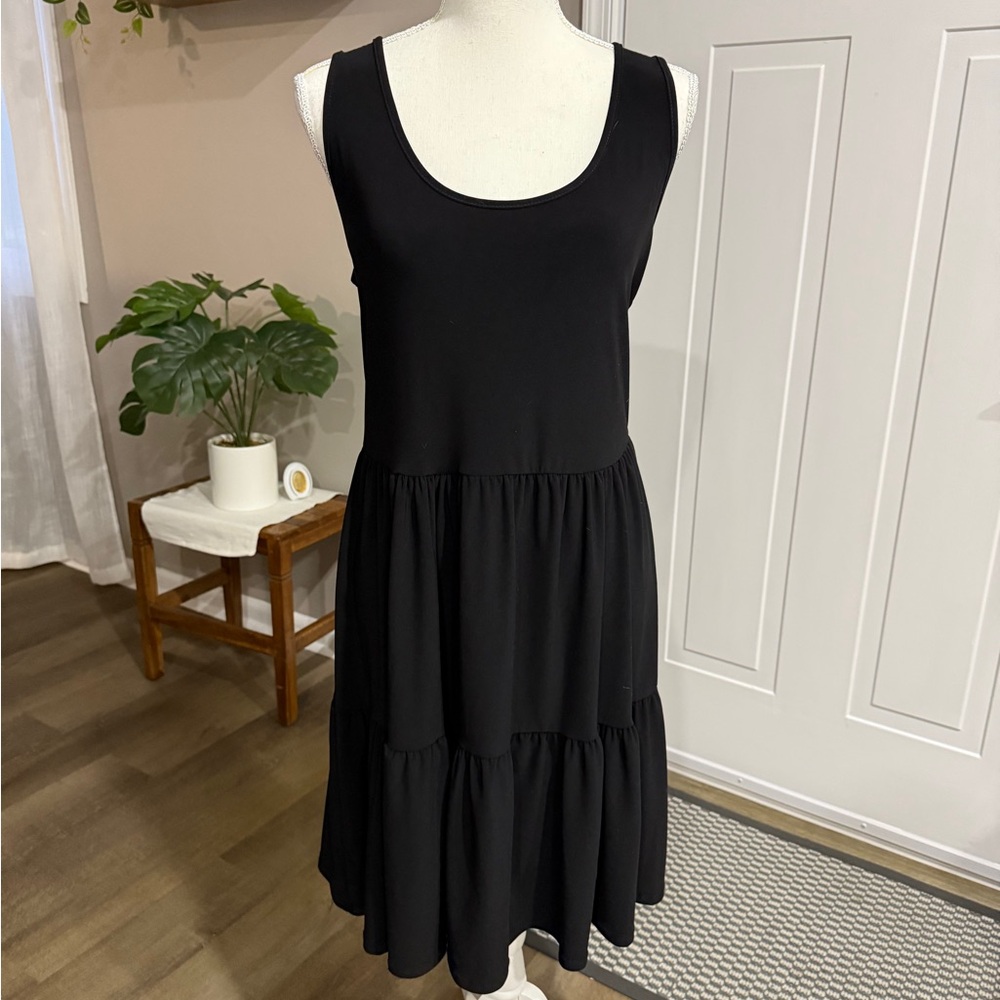 Tash and Sophie Chic Black Sleeveless Mini Dress size M